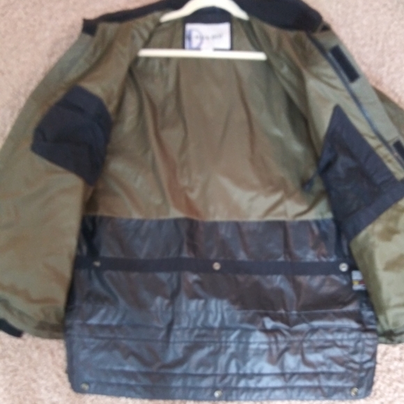 FREE w/3 item BUNDLE BLACK DOT- Board ware - Picture 4 of 6